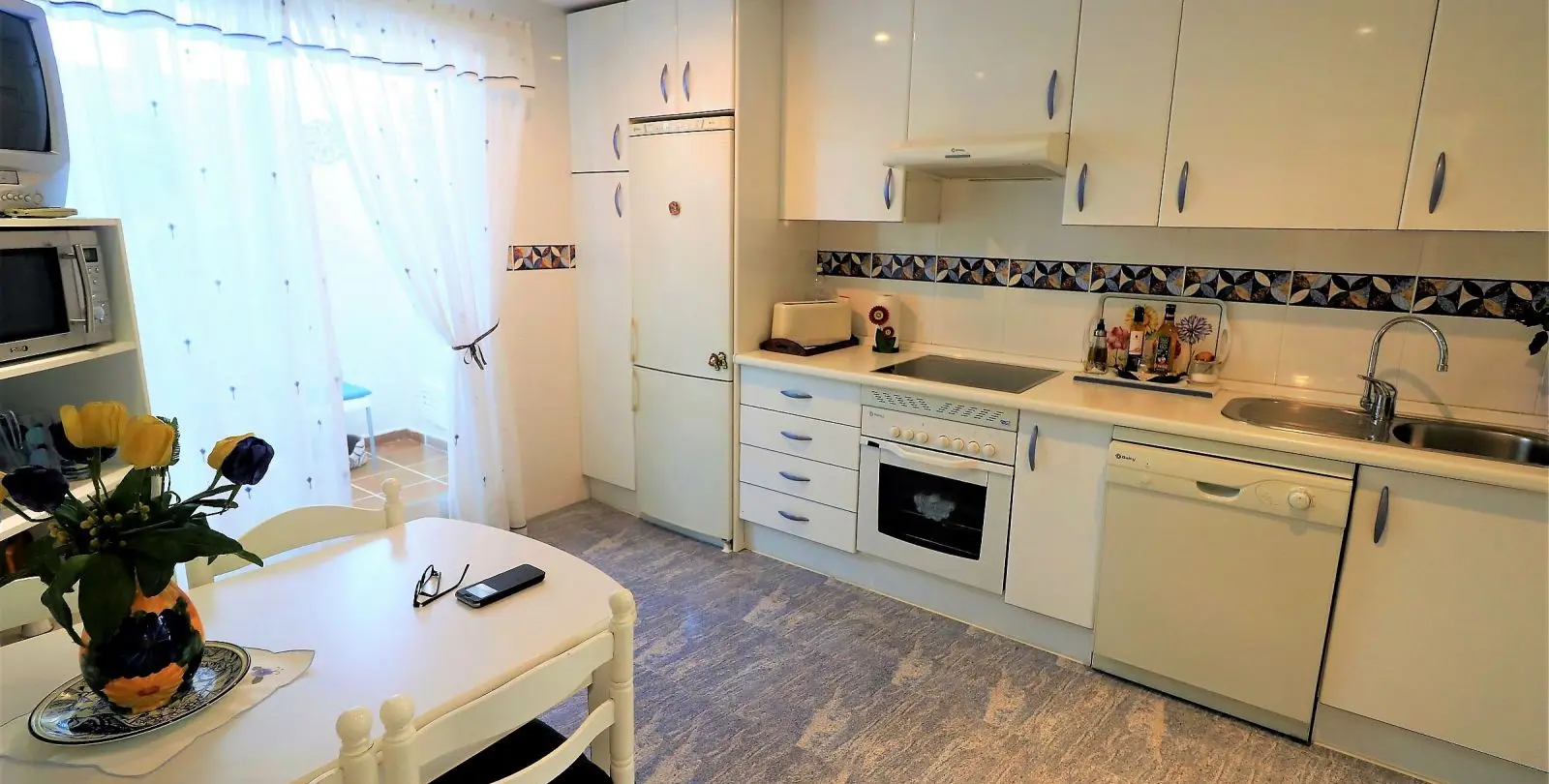 Sale of semi-detached house in Estepona 18