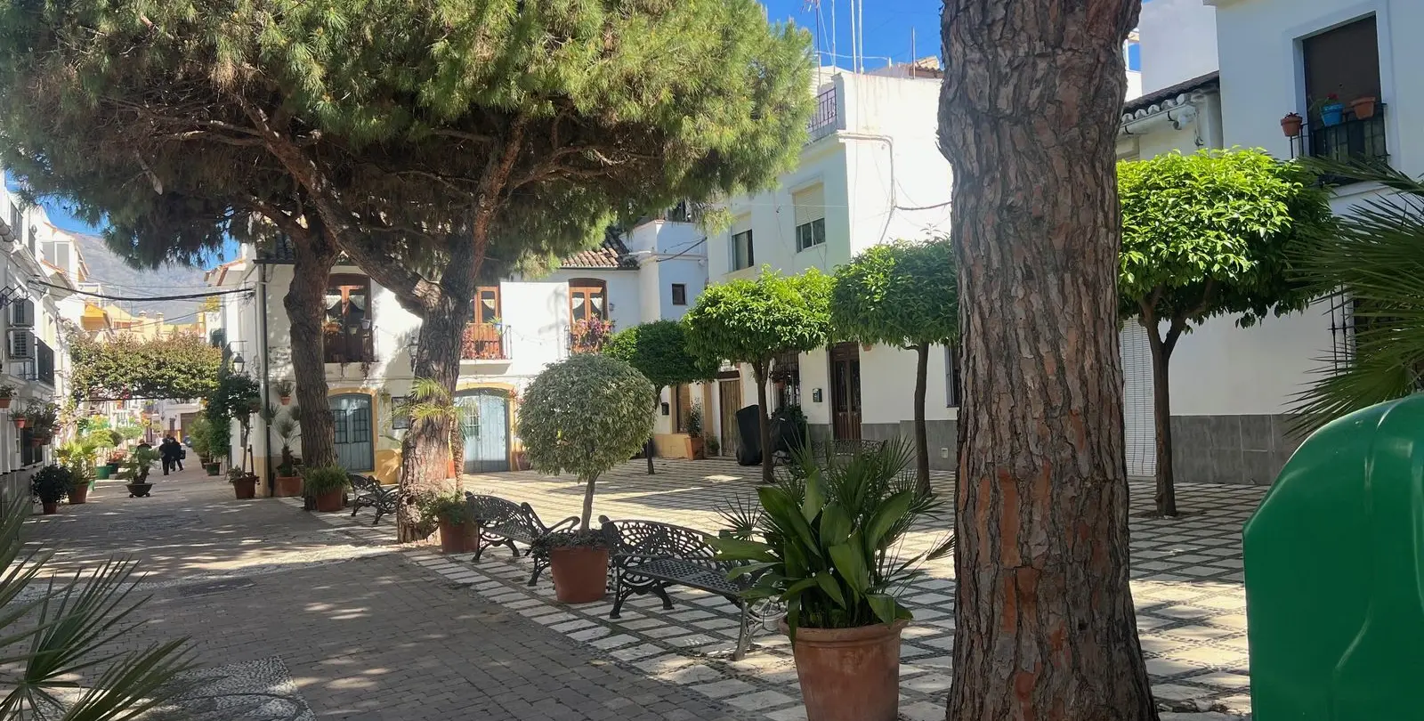 Продажа дома на две семьи в Estepona 8