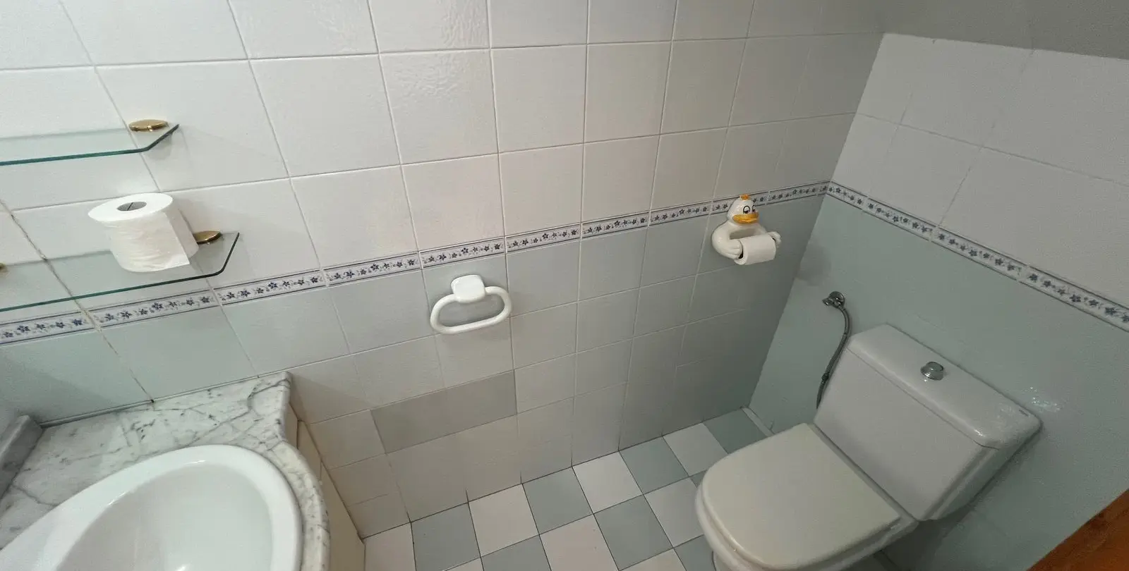 Продажа дома на две семьи в Estepona 24