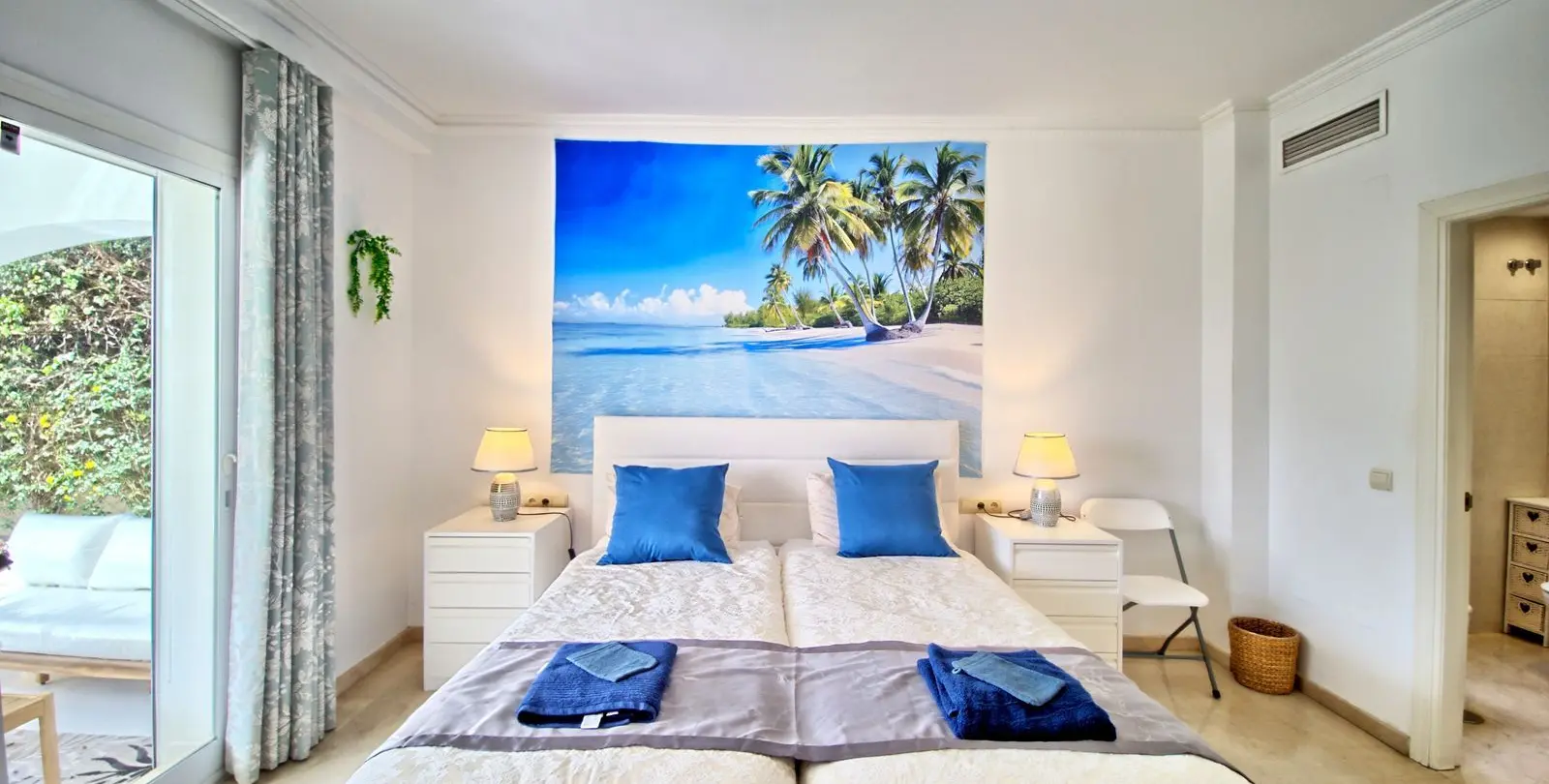 Sale of ground floor apartment in Cabopino 13