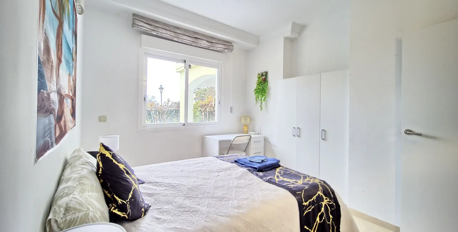 Sale of ground floor apartment in Cabopino 21