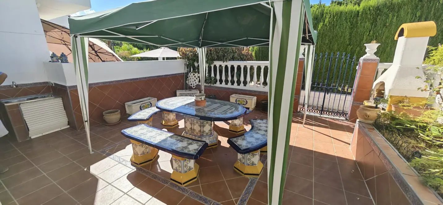 Продажа таунхауса в Estepona 0