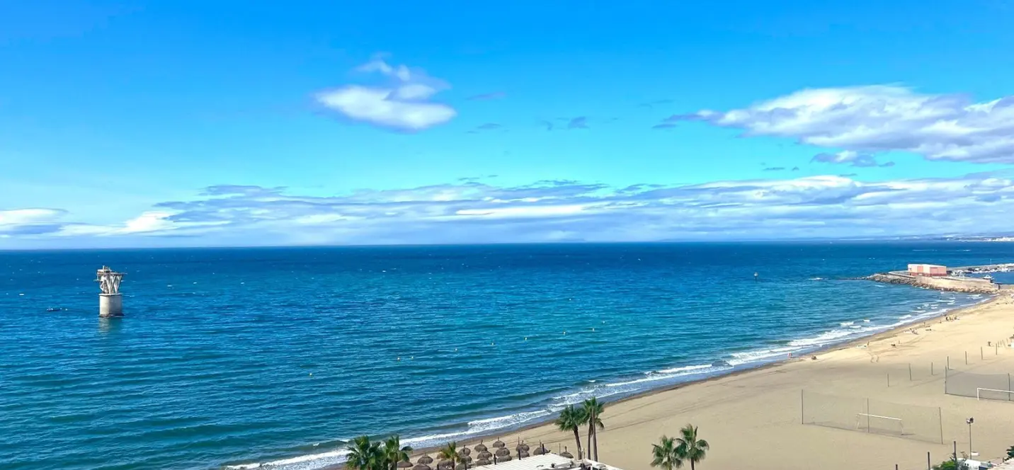 Продажа апартаментов на среднем этаже в Marbella 1