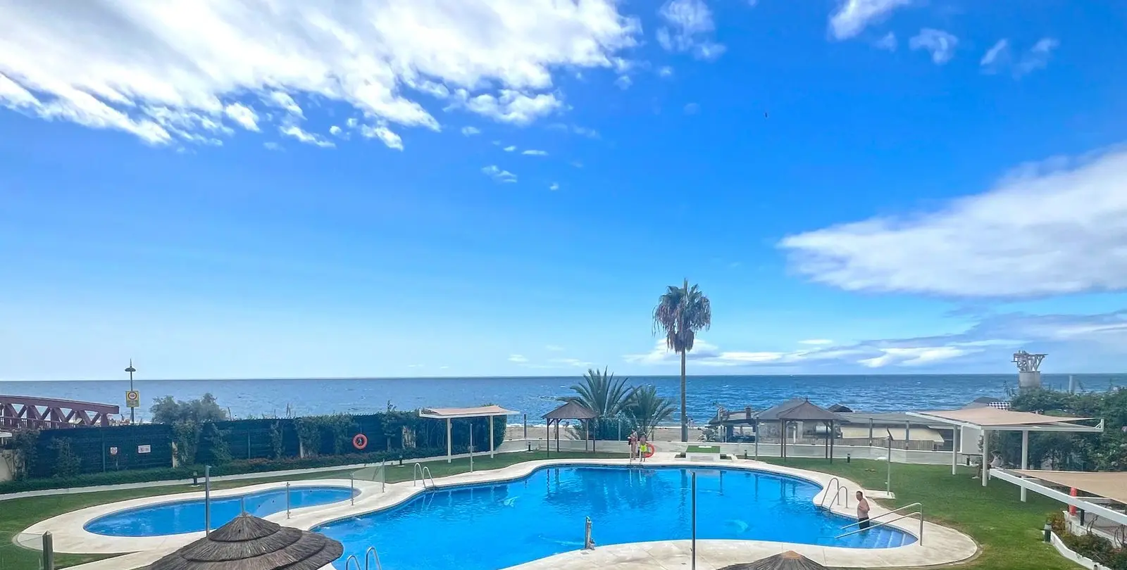 Продажа апартаментов на среднем этаже в Marbella 20