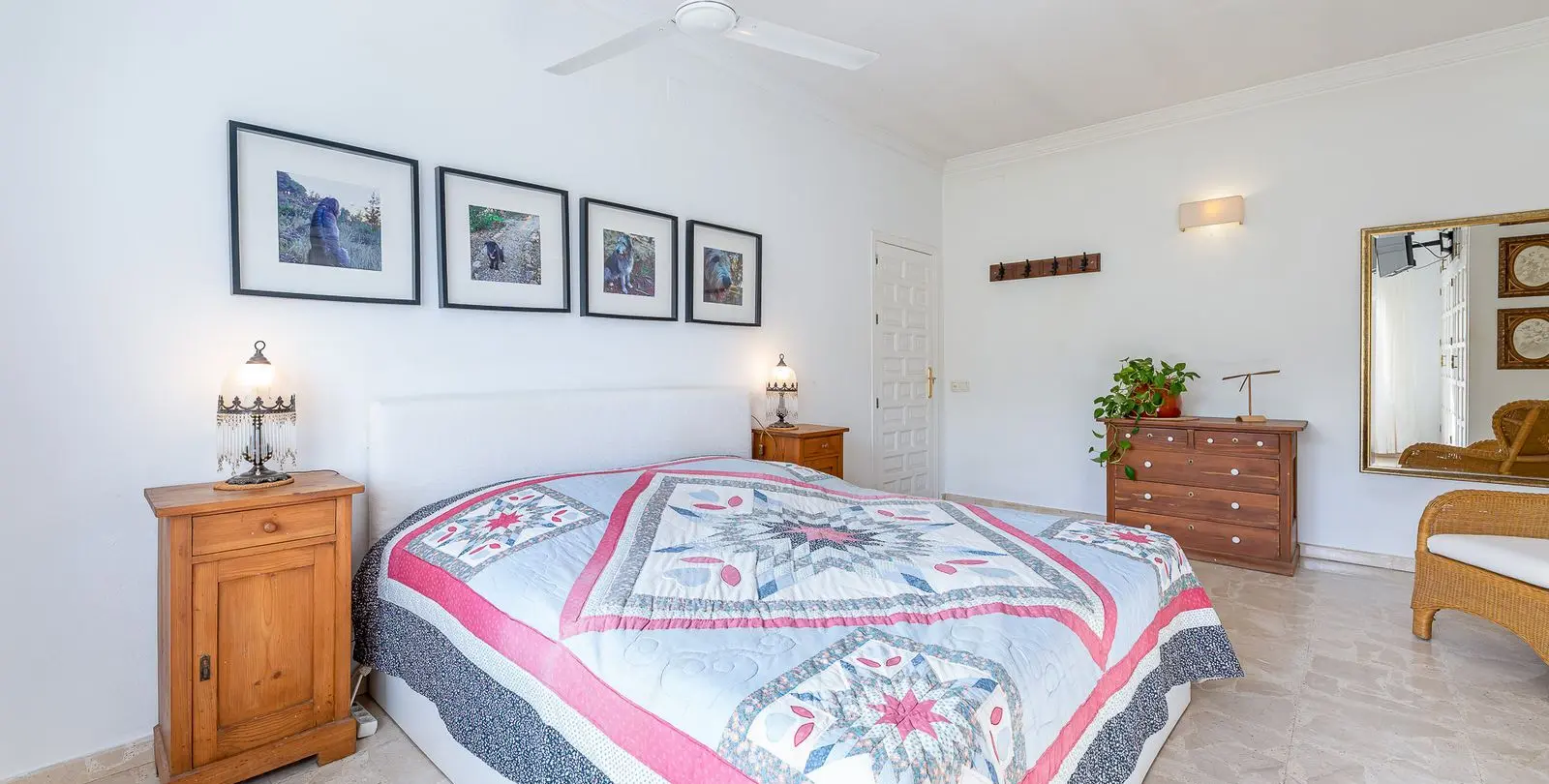 Sale of detached villa in Alhaurín el Grande 27