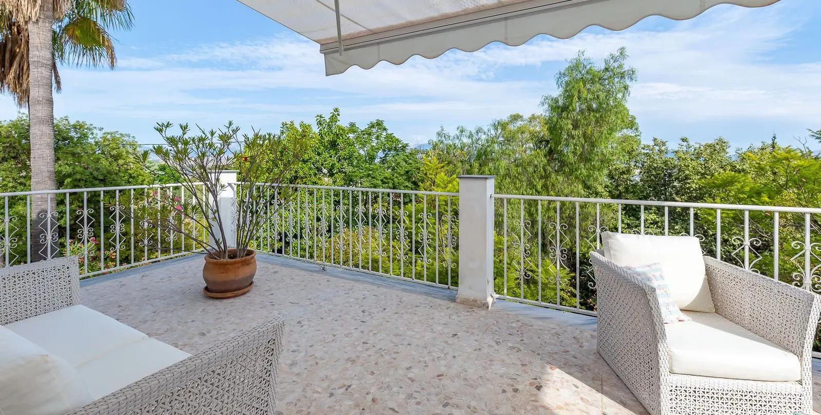 Sale of detached villa in Alhaurín el Grande 31