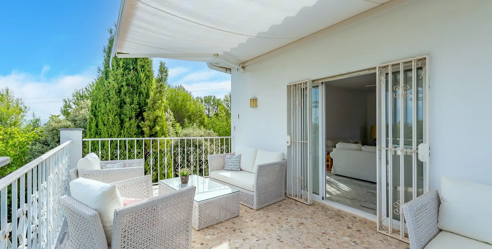Sale of detached villa in Alhaurín el Grande 37
