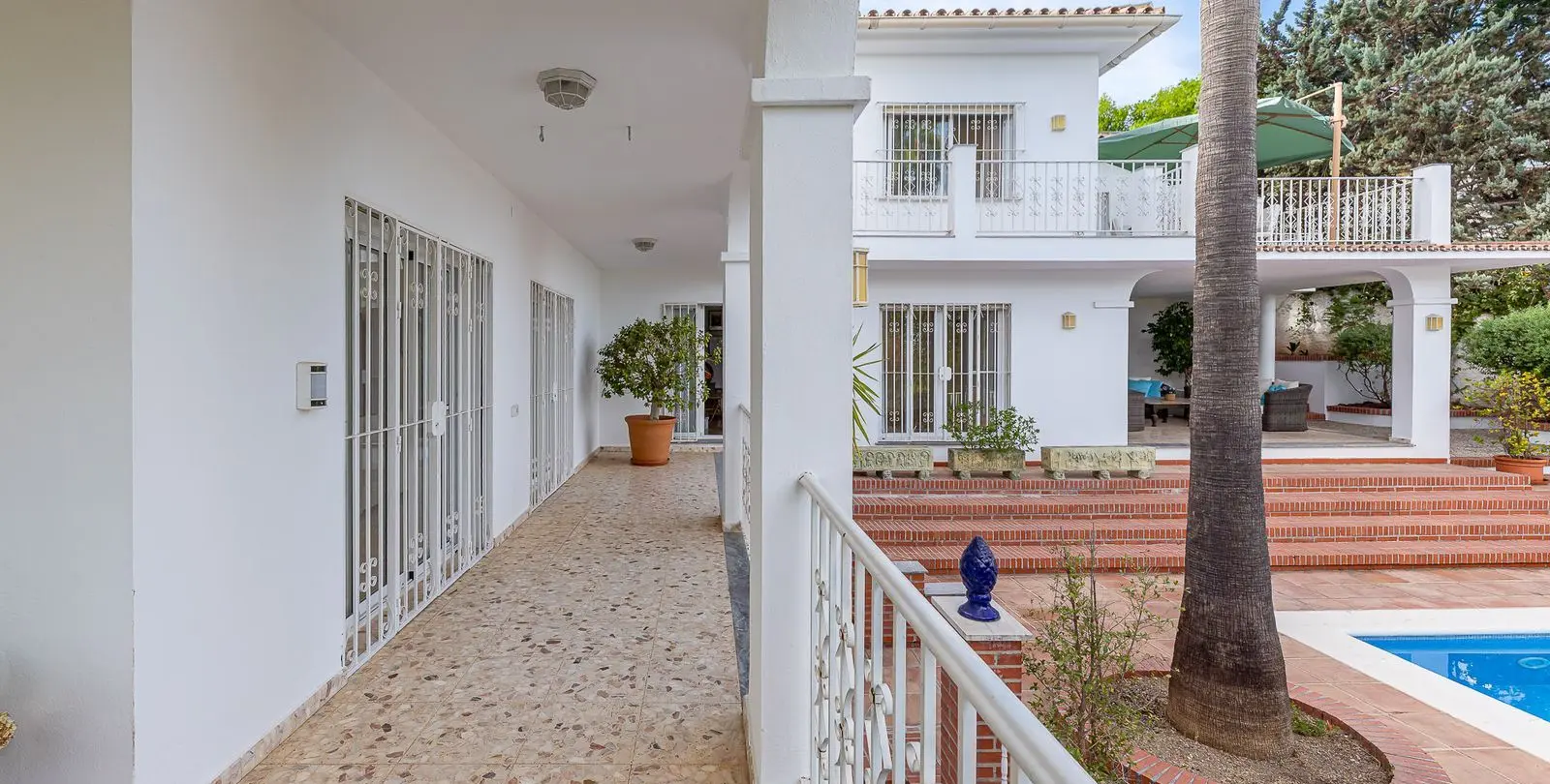 Sale of detached villa in Alhaurín el Grande 60