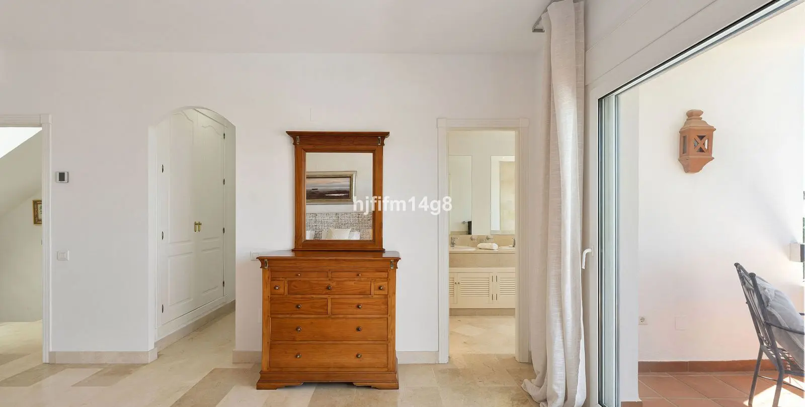 Sale of townhouse in Nueva Andalucía 12