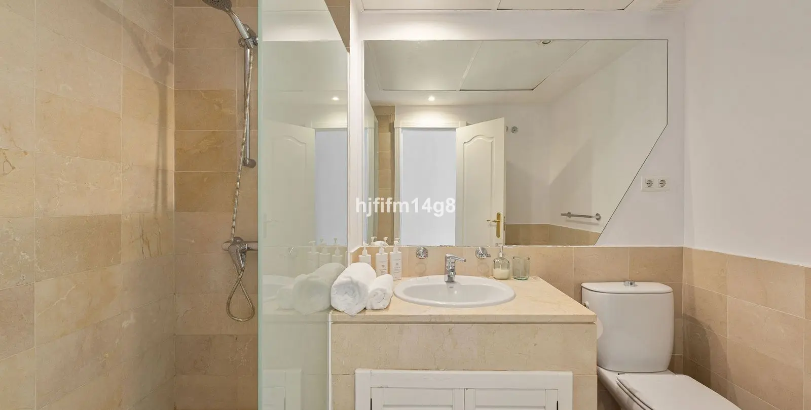 Sale of townhouse in Nueva Andalucía 17