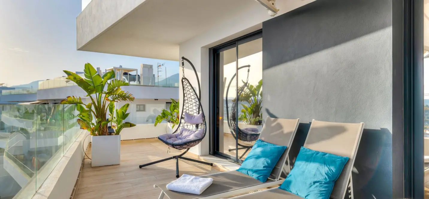 Long-term rent of penthouse duplex in Estepona 3