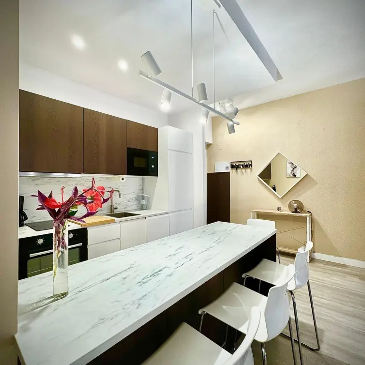 Venta de apartamento en planta media en Calahonda