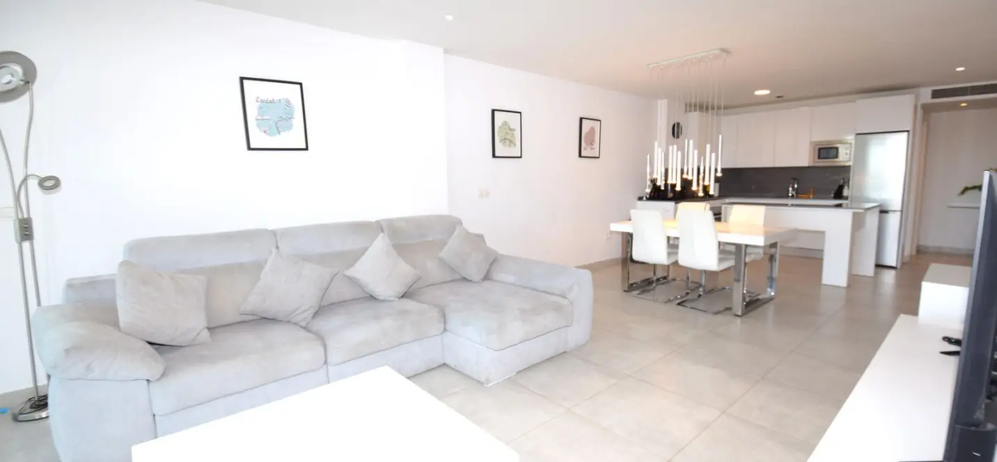 Venta de apartamento en planta baja en La Cala de Mijas 1