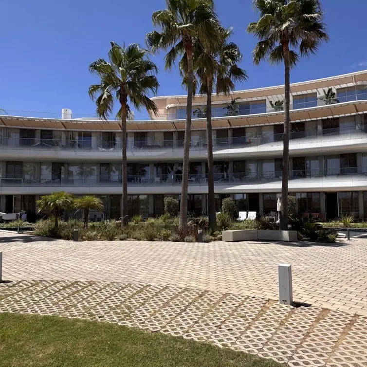 Venta de apartamento en planta baja en Estepona