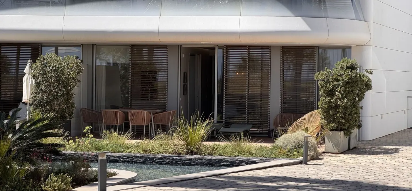 Venta de apartamento en planta baja en Estepona 3