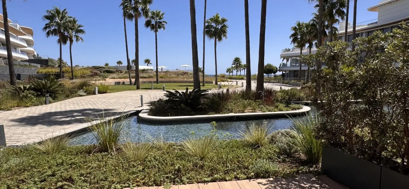 Venta de apartamento en planta baja en Estepona 4
