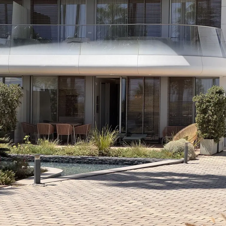 Sale of ground floor apartment in Estepona