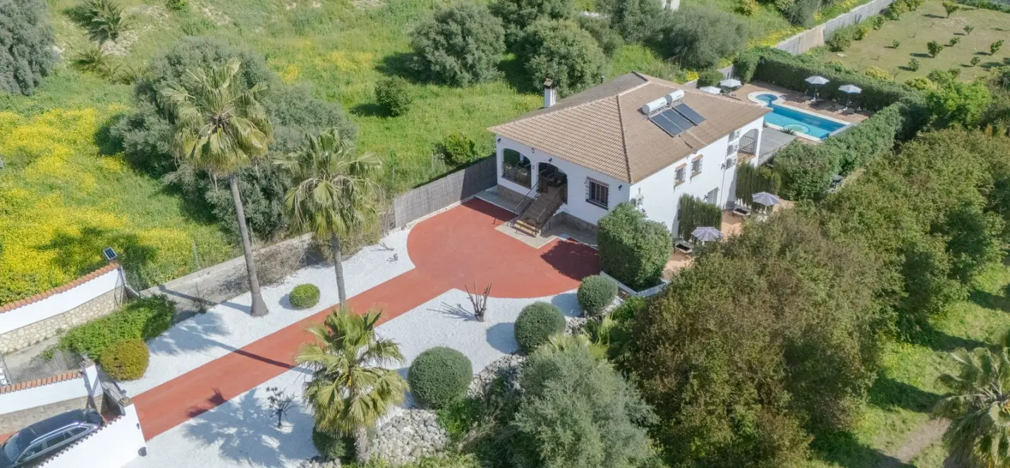 Venta de villa independiente en Alhaurín el Grande 0