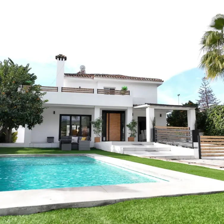 Venta de villa independiente en Marbella