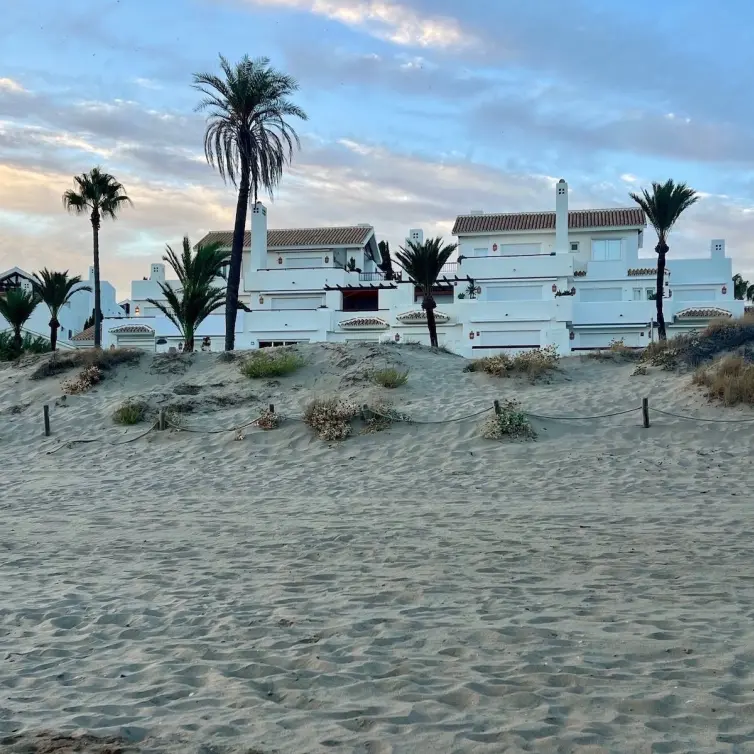 Venta de apartamento en planta baja en Marbella