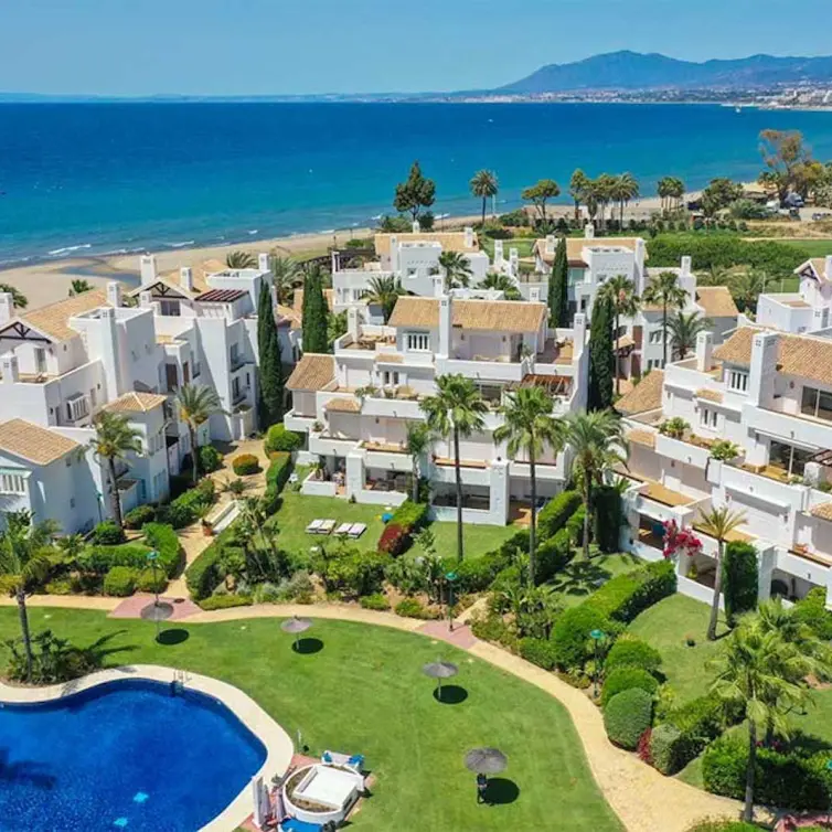 Venta de apartamento en planta baja en Marbella
