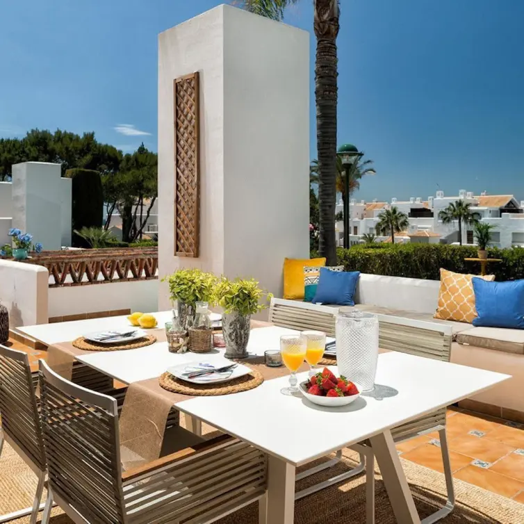 Venta de apartamento en planta baja en Marbella