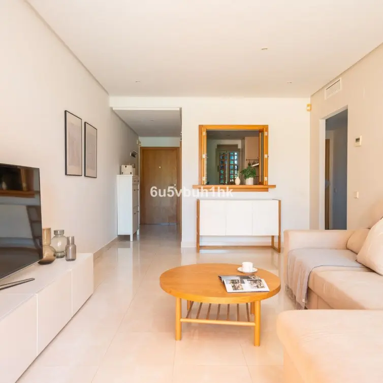 Venta de apartamento en planta baja en Estepona