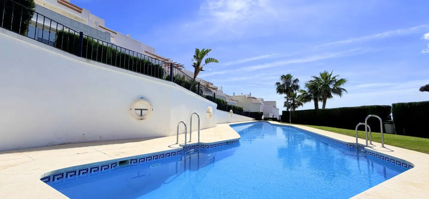 Venta de adosado en La Duquesa 1