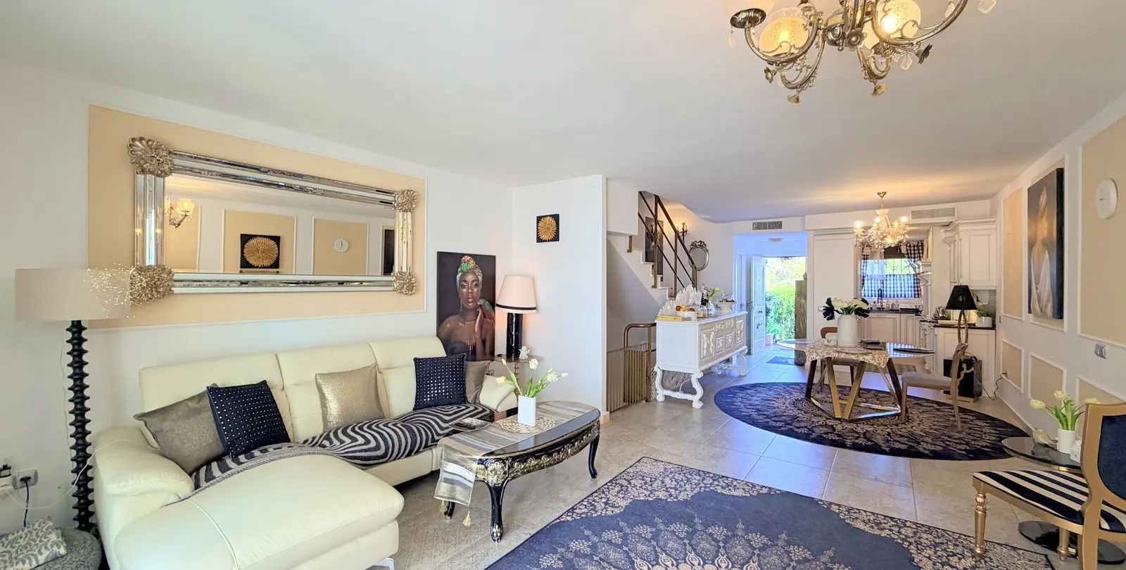 Venta de adosado en La Duquesa 5