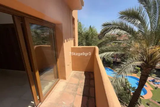 Image 6 thumb