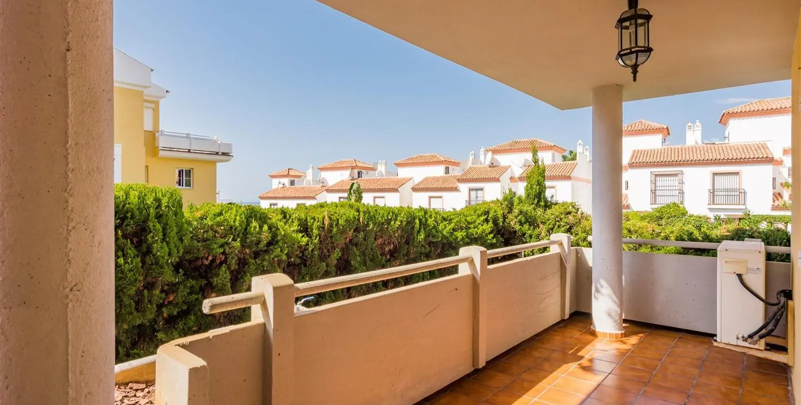 Venta de apartamento en planta baja en Cabopino 17