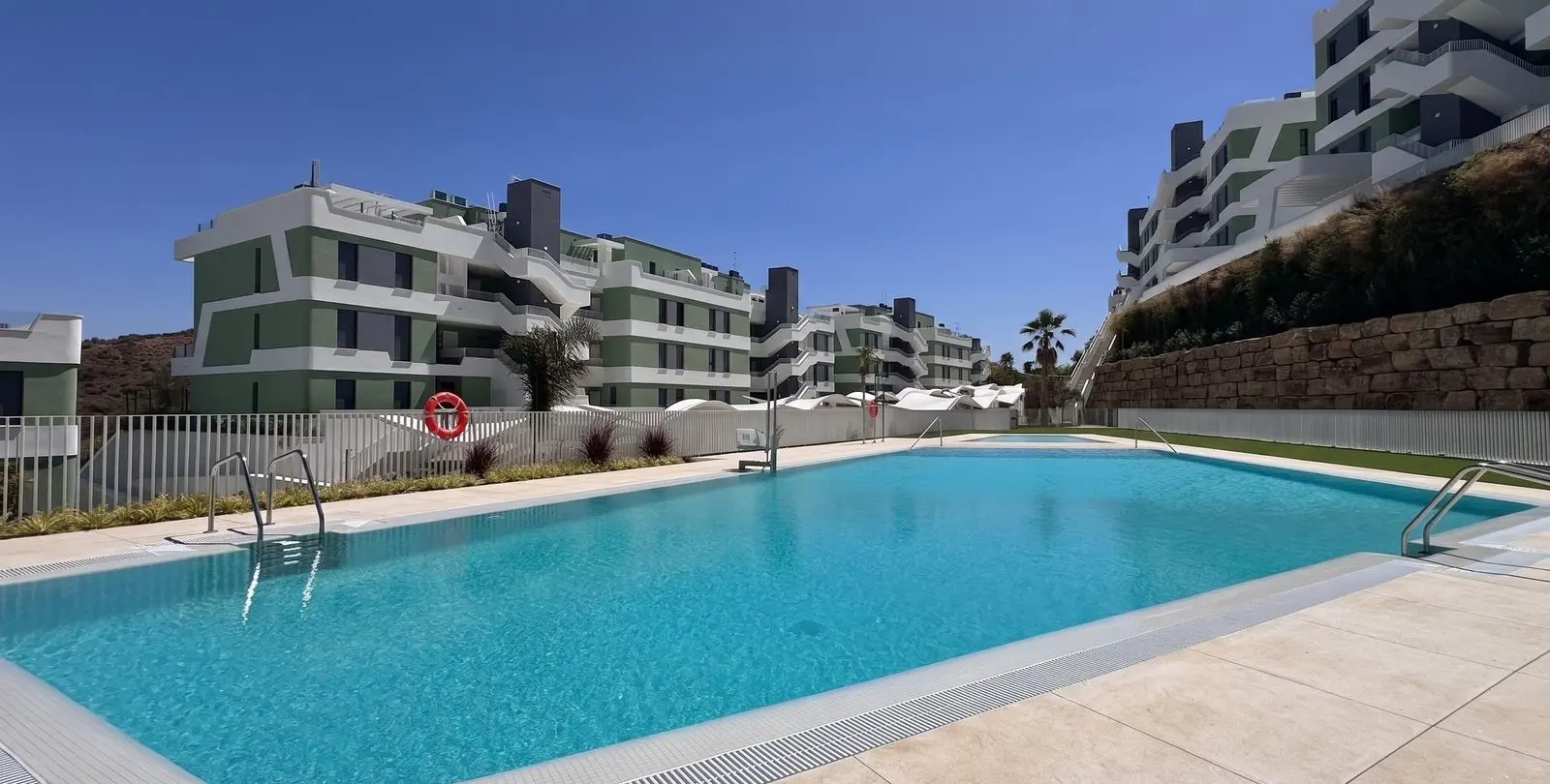 Sale of middle floor apartment in Calanova Golf 1