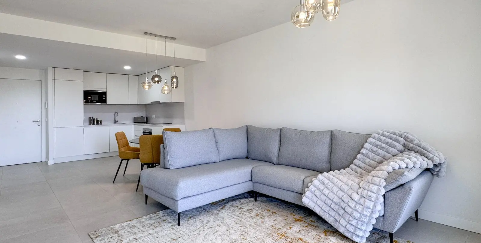 Sale of middle floor apartment in Calanova Golf 3