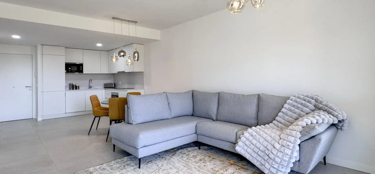 Sale of middle floor apartment in Calanova Golf 2