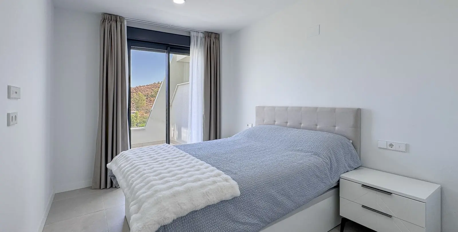 Sale of middle floor apartment in Calanova Golf 9
