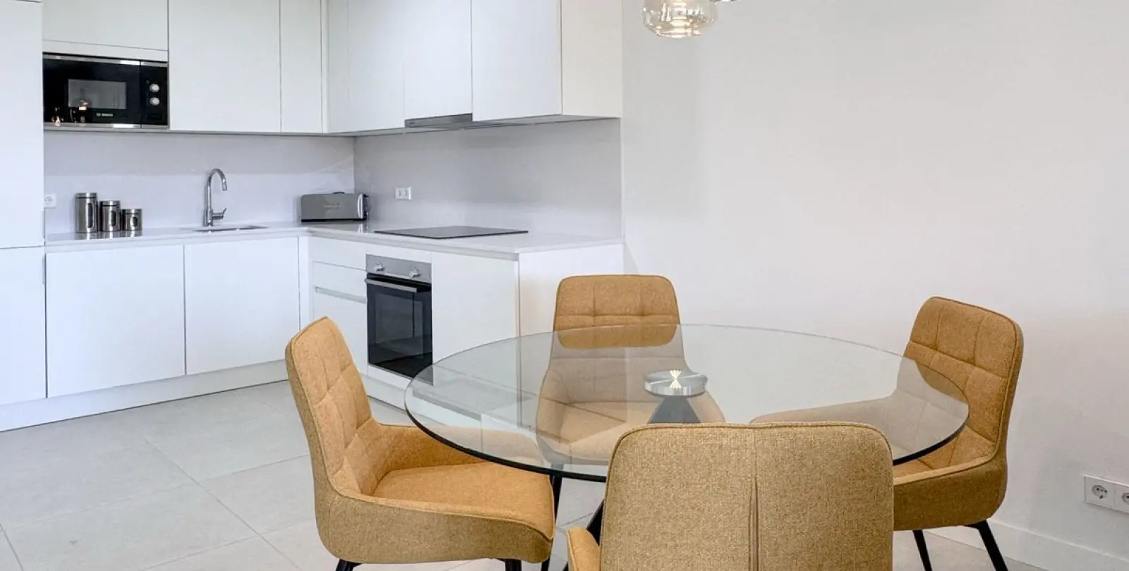 Sale of middle floor apartment in Calanova Golf 19