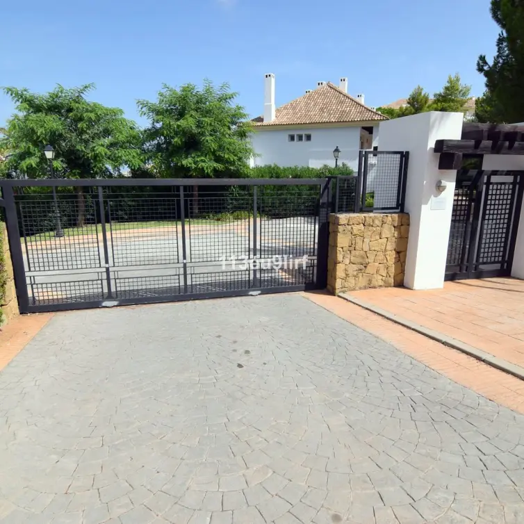 Sale of townhouse in La Cala Golf