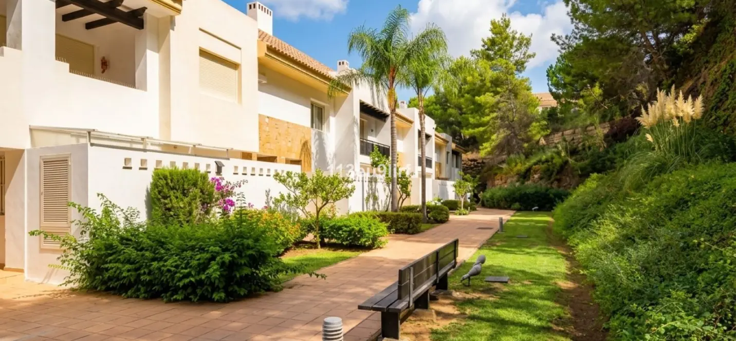 Sale of townhouse in La Cala Golf 1