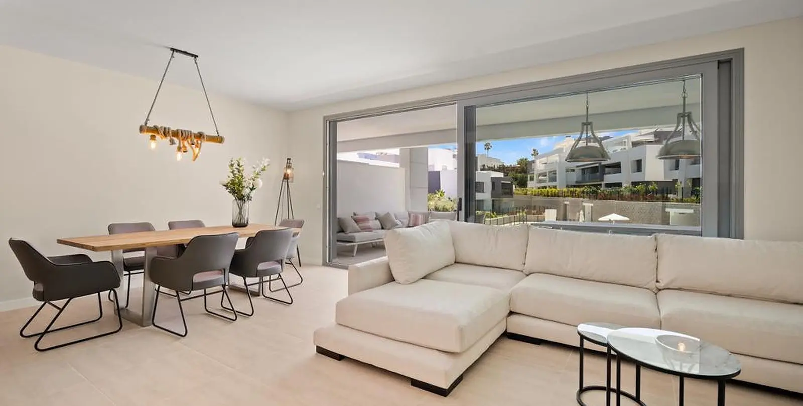 Sale of middle floor apartment in Selwo 3