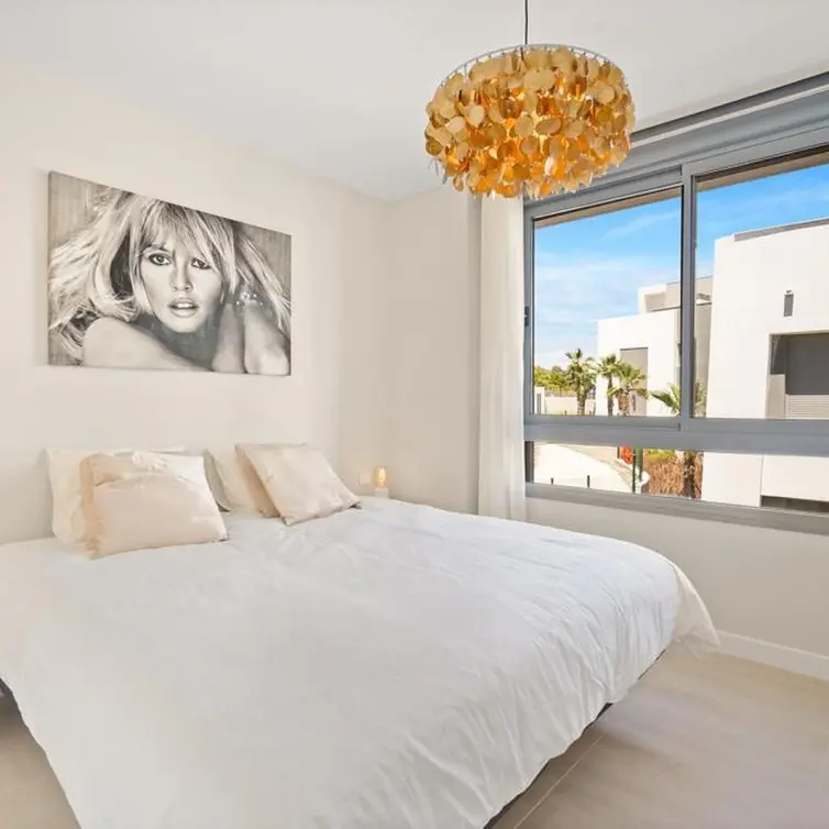 Sale of middle floor apartment in Selwo