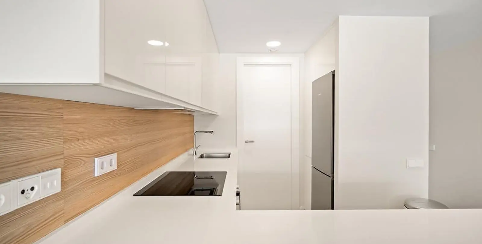 Sale of middle floor apartment in Selwo 6