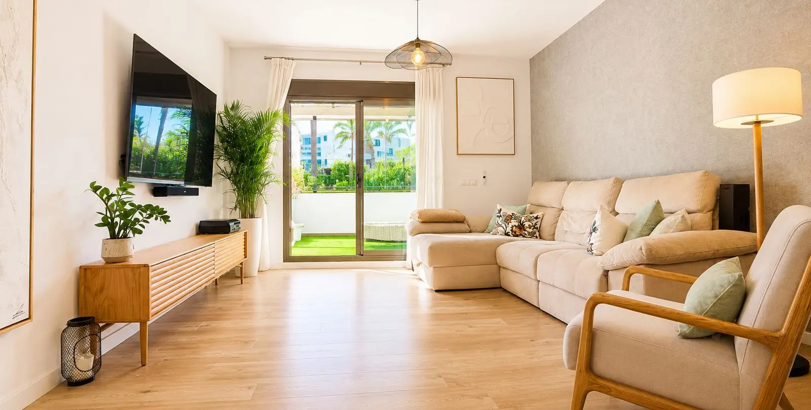 Продажа апартаментов на первом этаже в Torremolinos 9