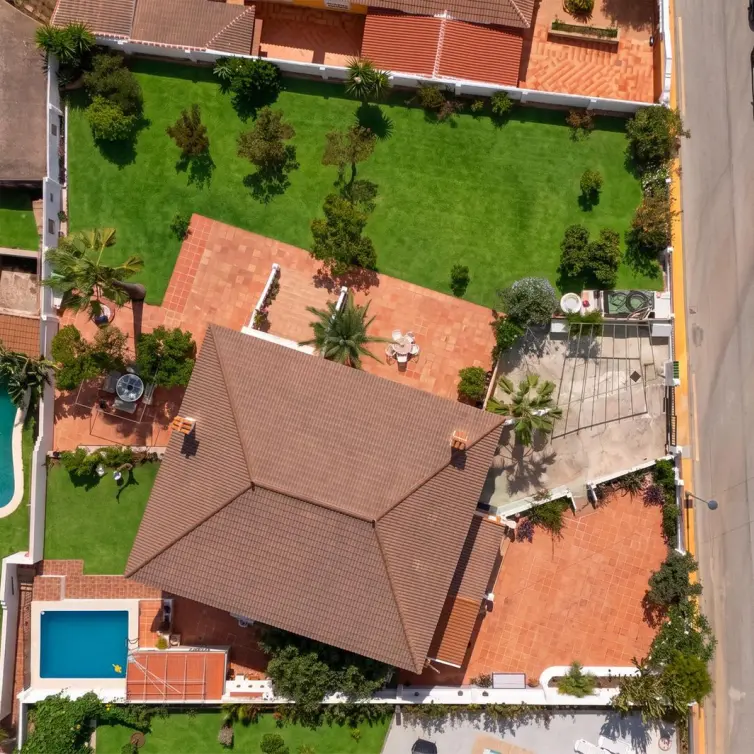 Продажа  отдельно стоящей виллы в Torremolinos
