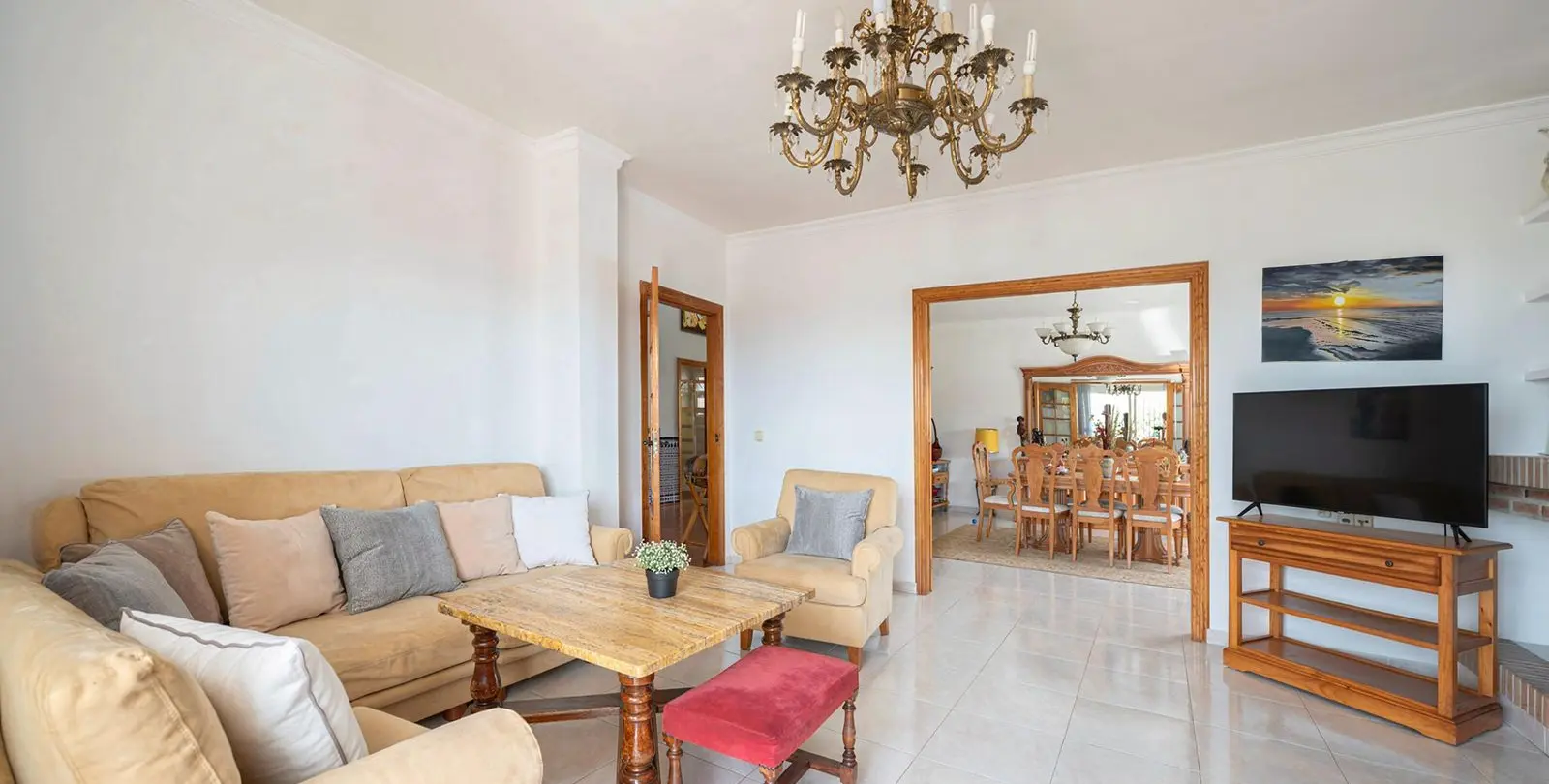 Продажа  отдельно стоящей виллы в Torremolinos 13