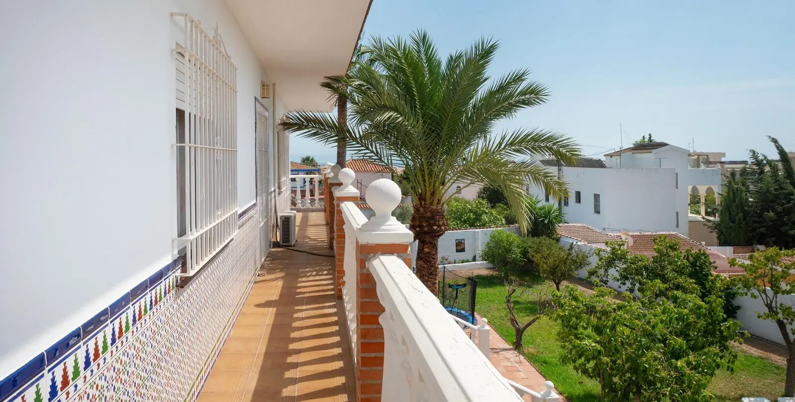 Продажа  отдельно стоящей виллы в Torremolinos 39
