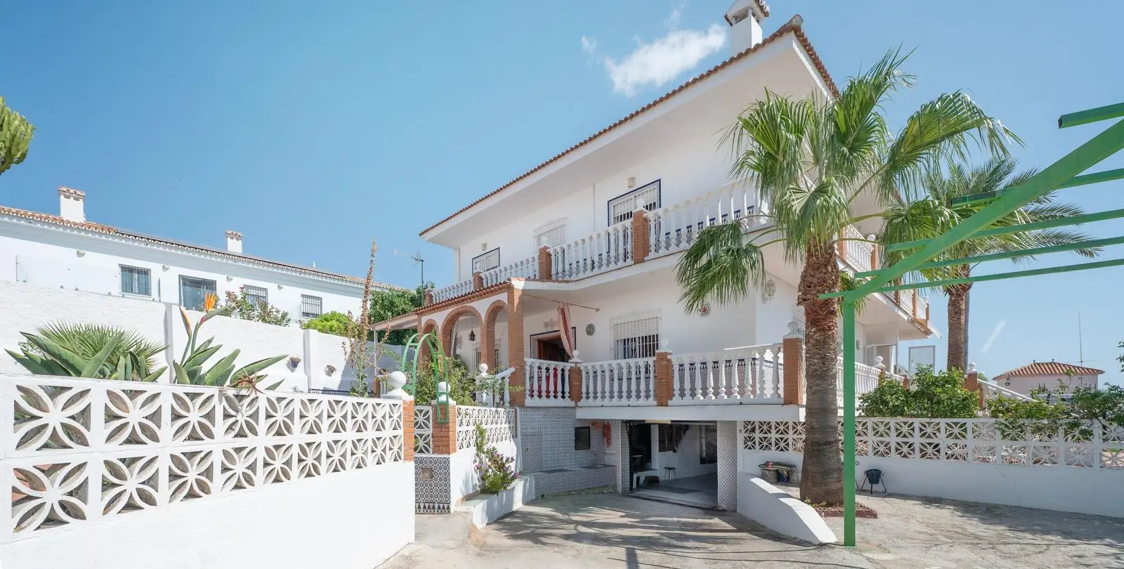 Продажа  отдельно стоящей виллы в Torremolinos 45