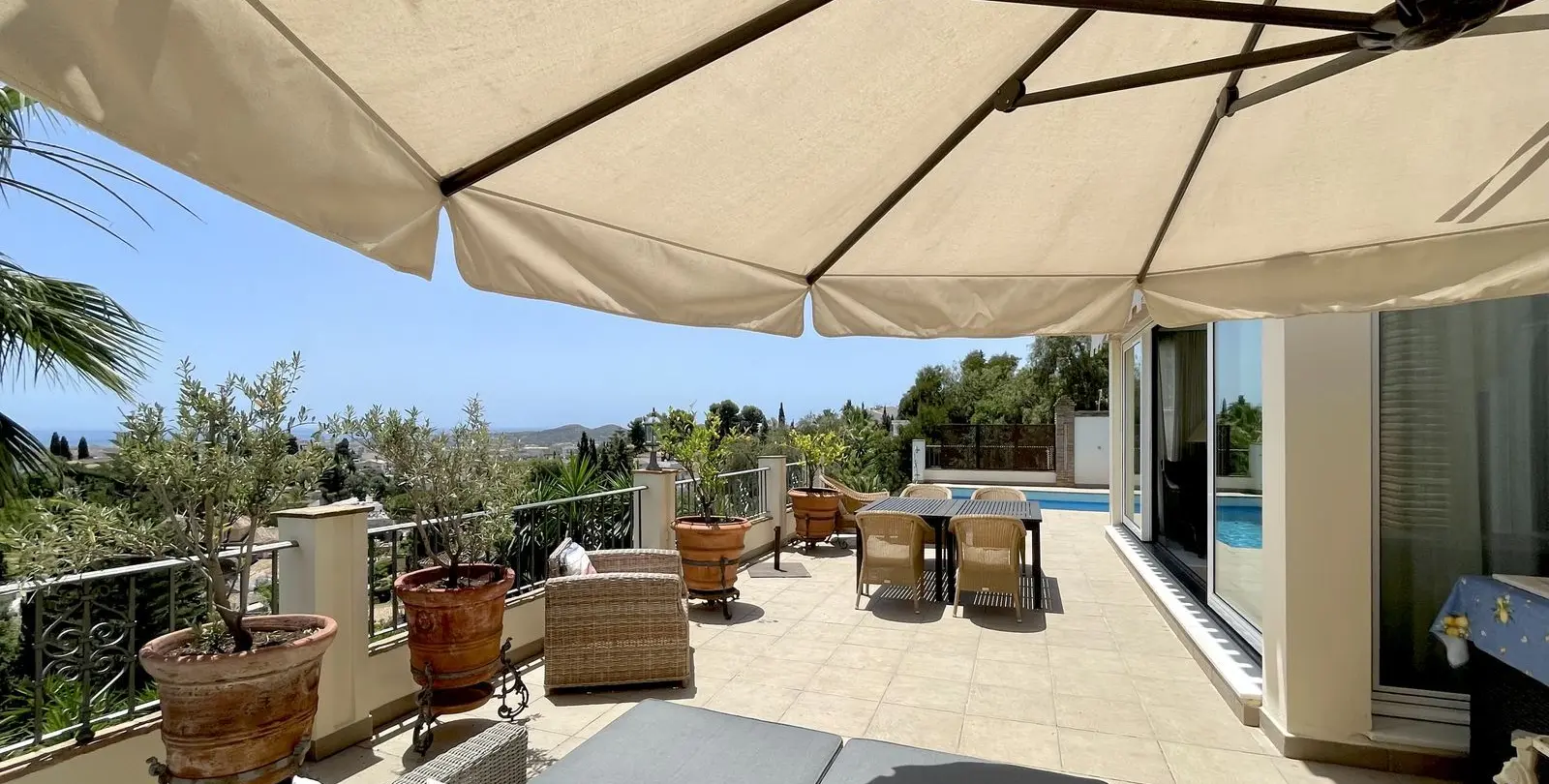 Sale of detached villa in Campo Mijas 80