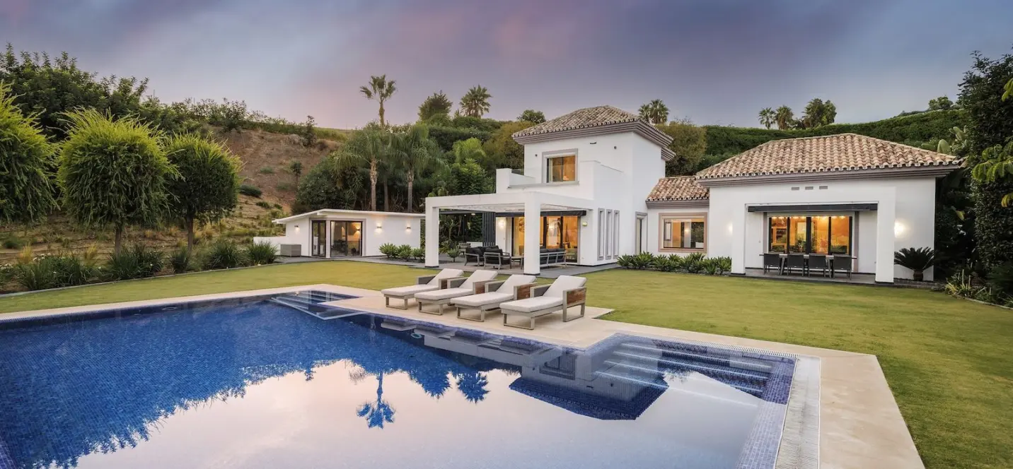 Venta de villa independiente en Benahavís 0