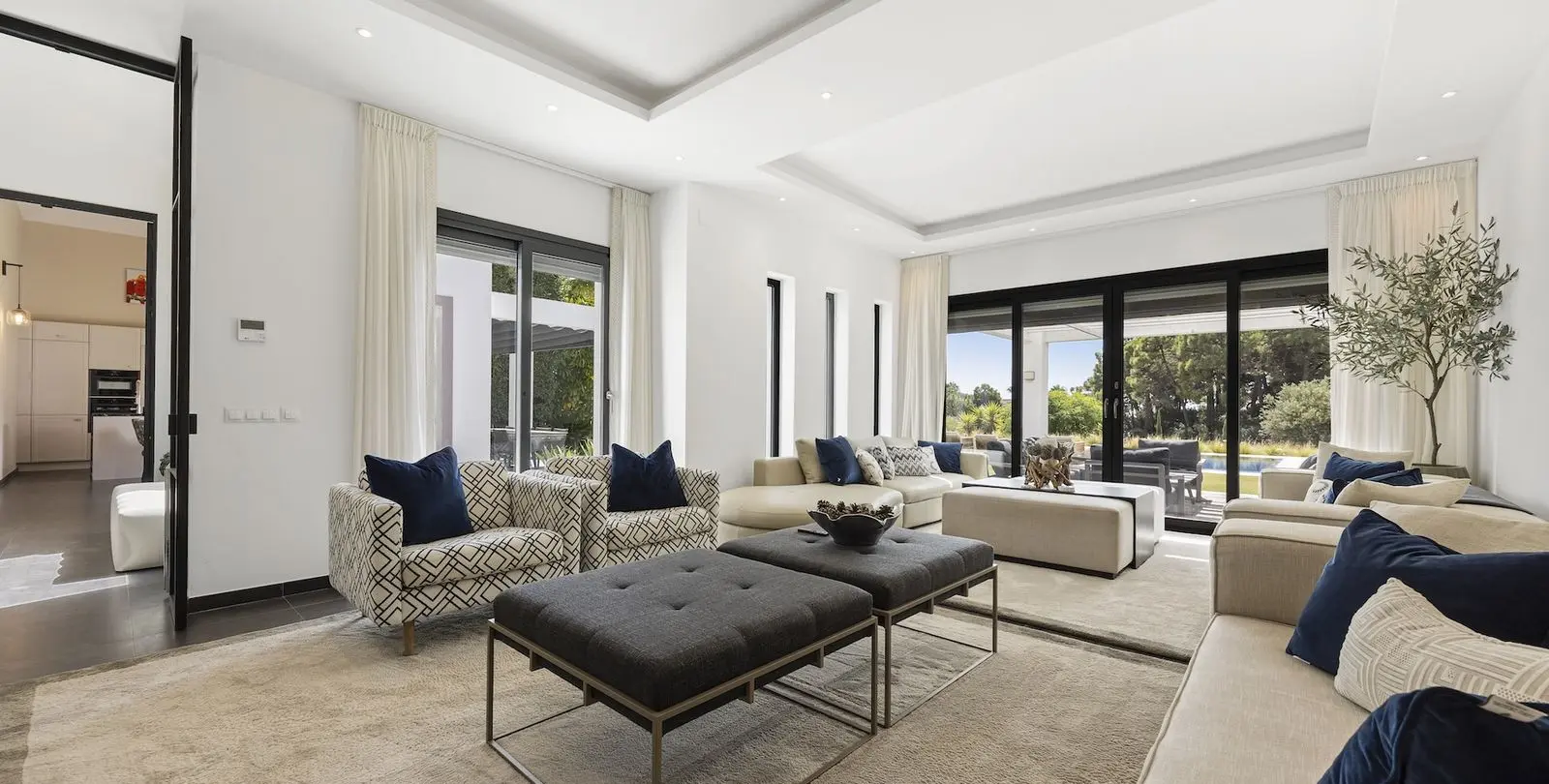 Venta de villa independiente en Benahavís 3