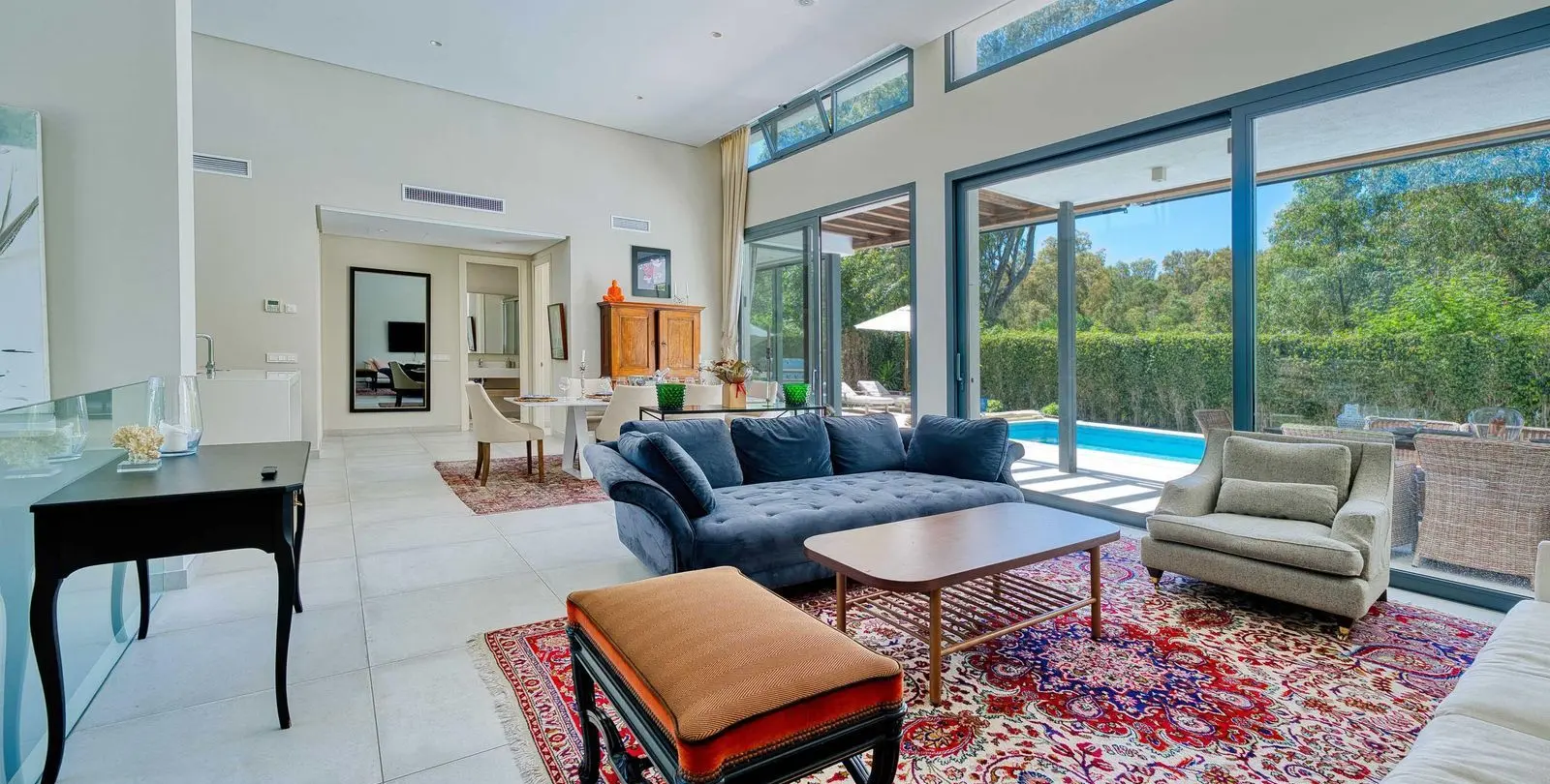 Venta de villa independiente en Atalaya 7